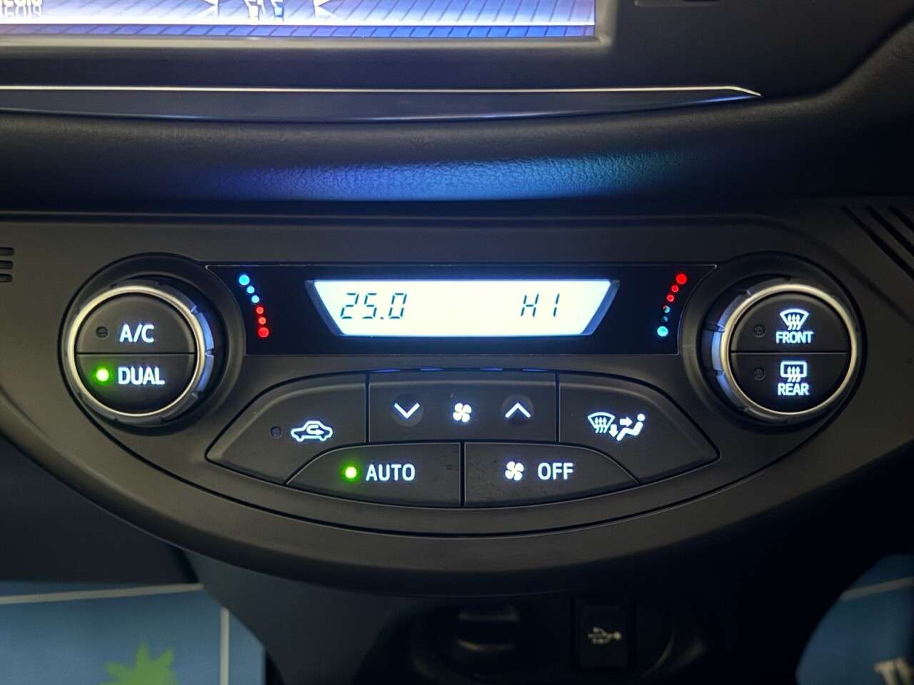 2018 TOYOTA YARIS 2018 TOYOTA YARIS