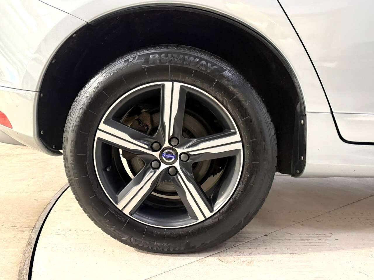 2016 VOLVO XC60 2016 VOLVO XC60