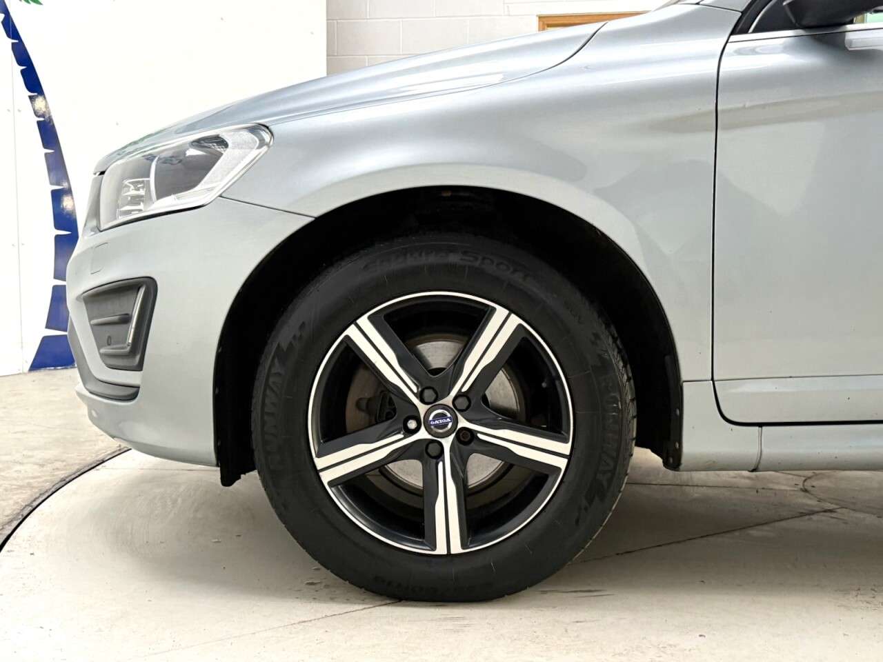 2016 VOLVO XC60 2016 VOLVO XC60