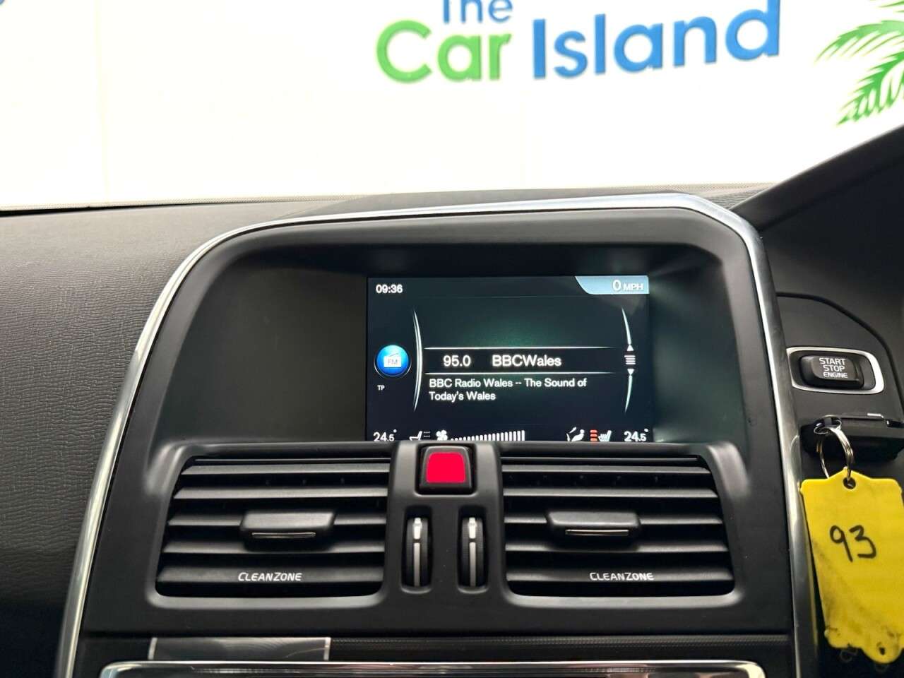 2016 VOLVO XC60 2016 VOLVO XC60