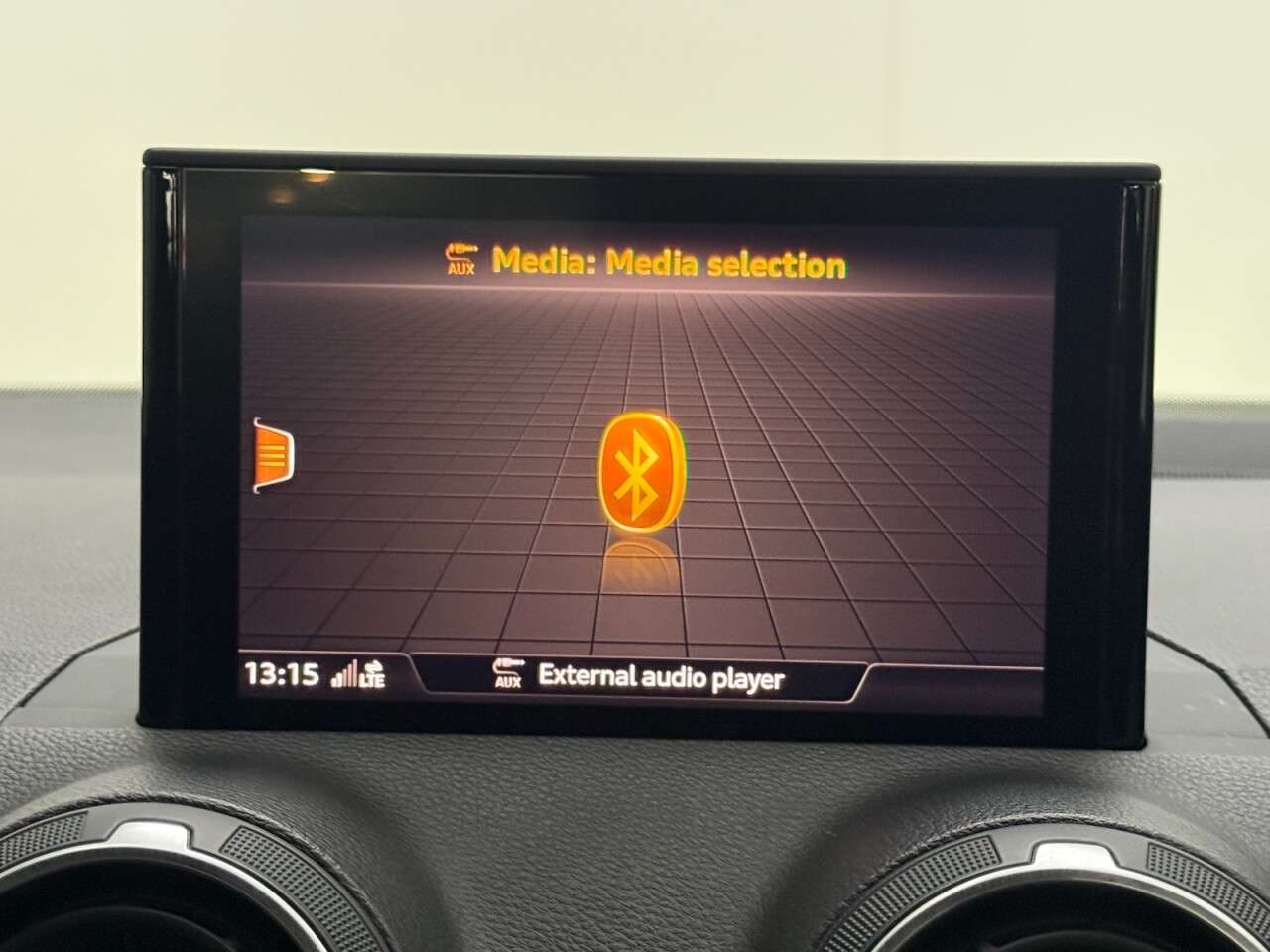 2020 AUDI Q2 2020 AUDI Q2