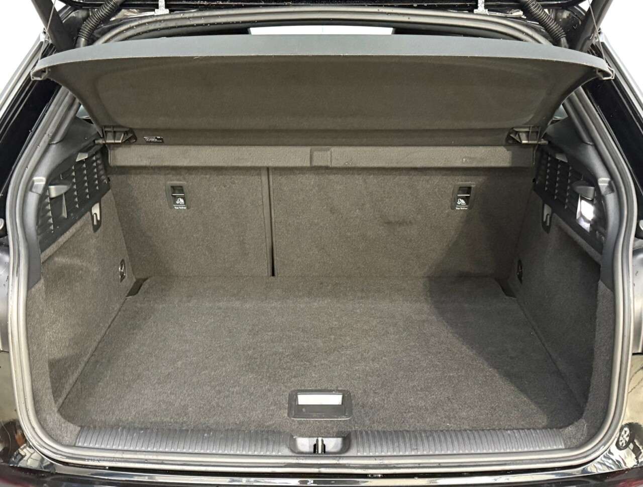 2020 AUDI Q2 2020 AUDI Q2