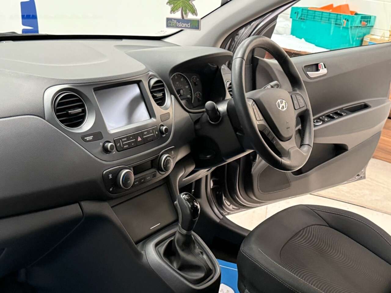 2017 HYUNDAI I10 2017 HYUNDAI I10
