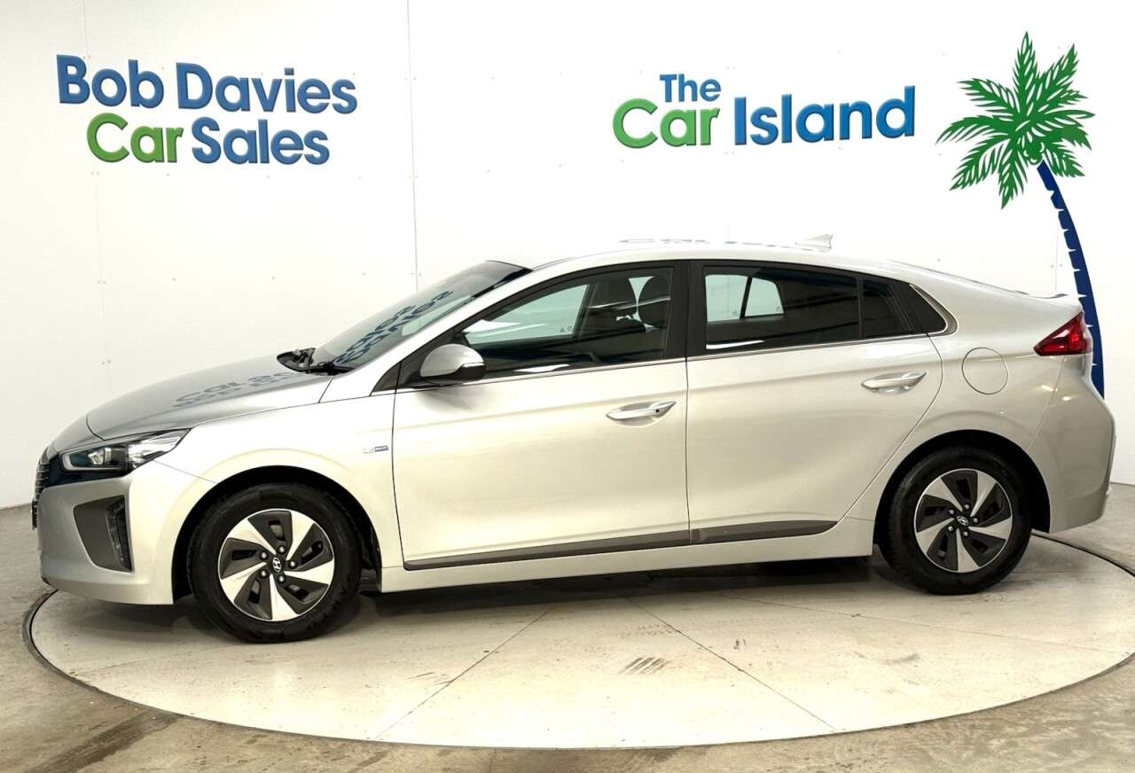 0 HYUNDAI IONIQ 0 HYUNDAI IONIQ