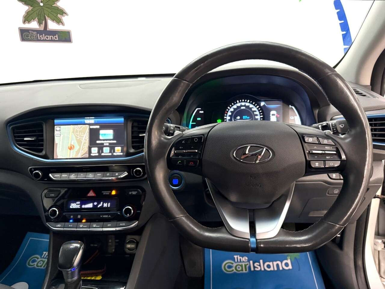 0 HYUNDAI IONIQ 0 HYUNDAI IONIQ