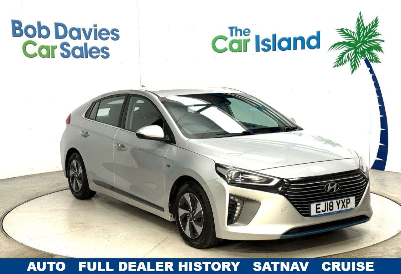 A 0 HYUNDAI IONIQ 1.6 h-GDi Premium Hatchback 5dr Petrol Hybrid DCT Euro 6 (s/s) (141 ps) SAT A 0 HYUNDAI IONIQ 1.6 h-GDi Premium Hatchback 5dr Petrol Hybrid DCT Euro 6 (s/s) (141 ps) SAT