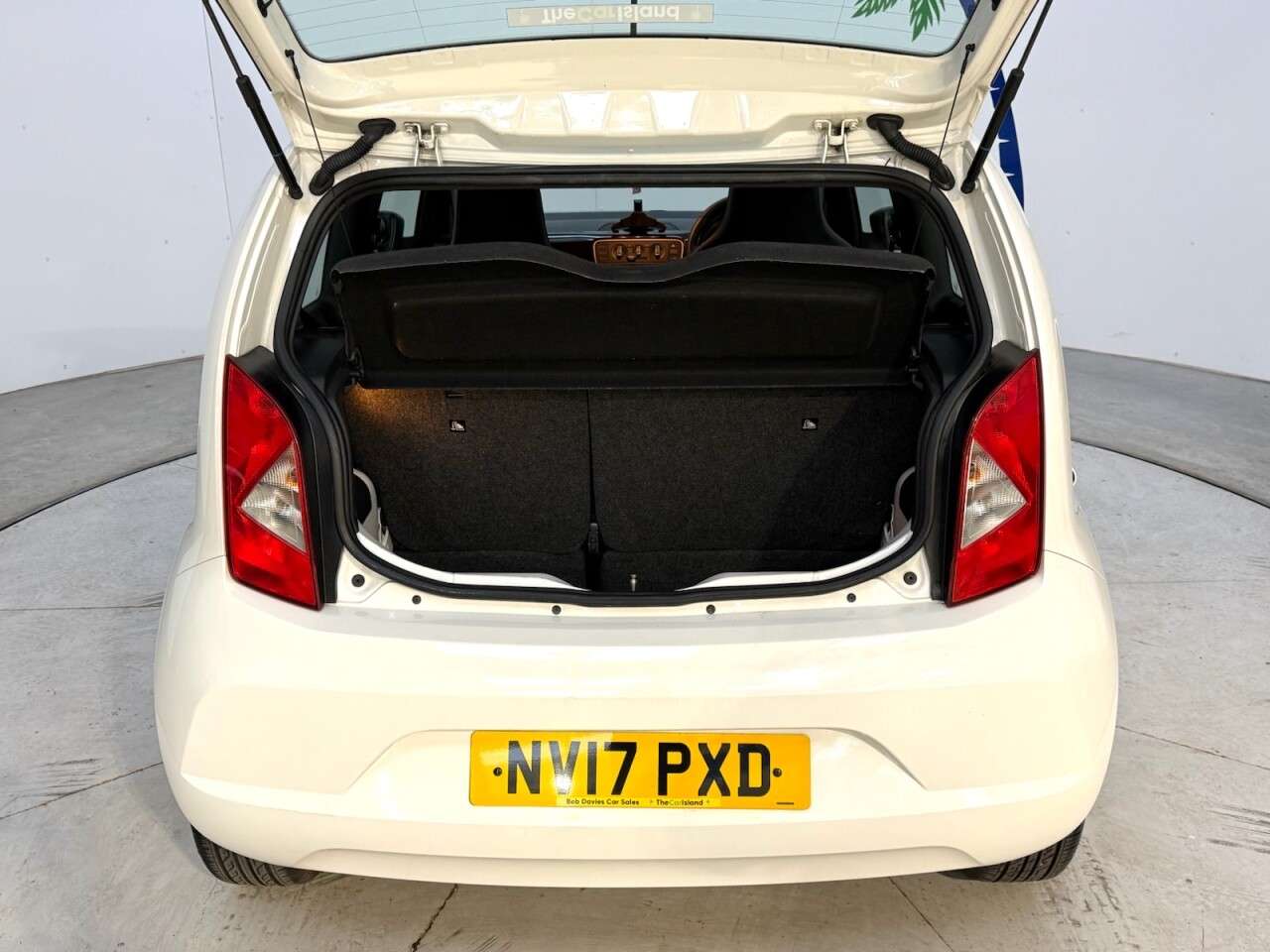 2017 SEAT MII 2017 SEAT MII