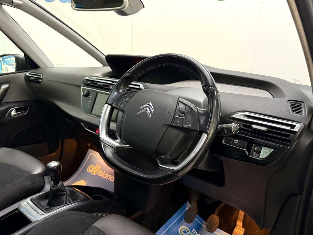 A 2017 CITROEN GRAND C4 PICASSO 2.0 BlueHDi Flair MPV 5dr Diesel Manual Euro 6 (s/s) (150 ps) SATNAV Blueto A 2017 CITROEN GRAND C4 PICASSO 2.0 BlueHDi Flair MPV 5dr Diesel Manual Euro 6 (s/s) (150 ps) SATNAV Blueto