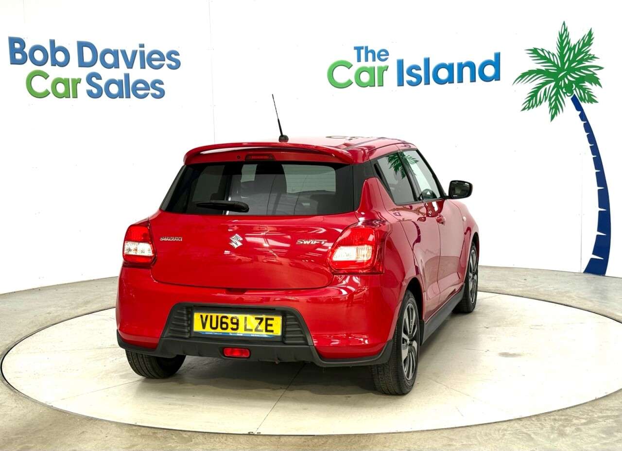 2019 SUZUKI SWIFT 2019 SUZUKI SWIFT