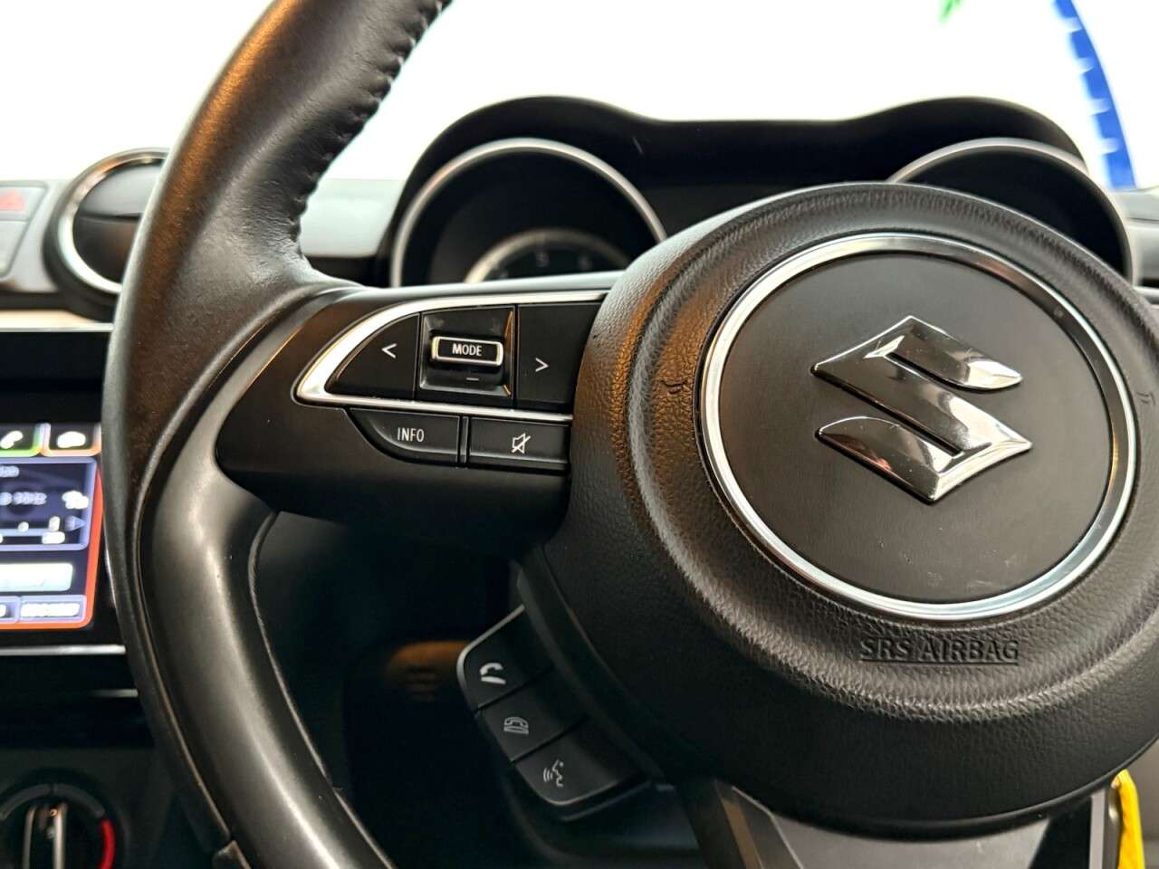 2019 SUZUKI SWIFT 2019 SUZUKI SWIFT