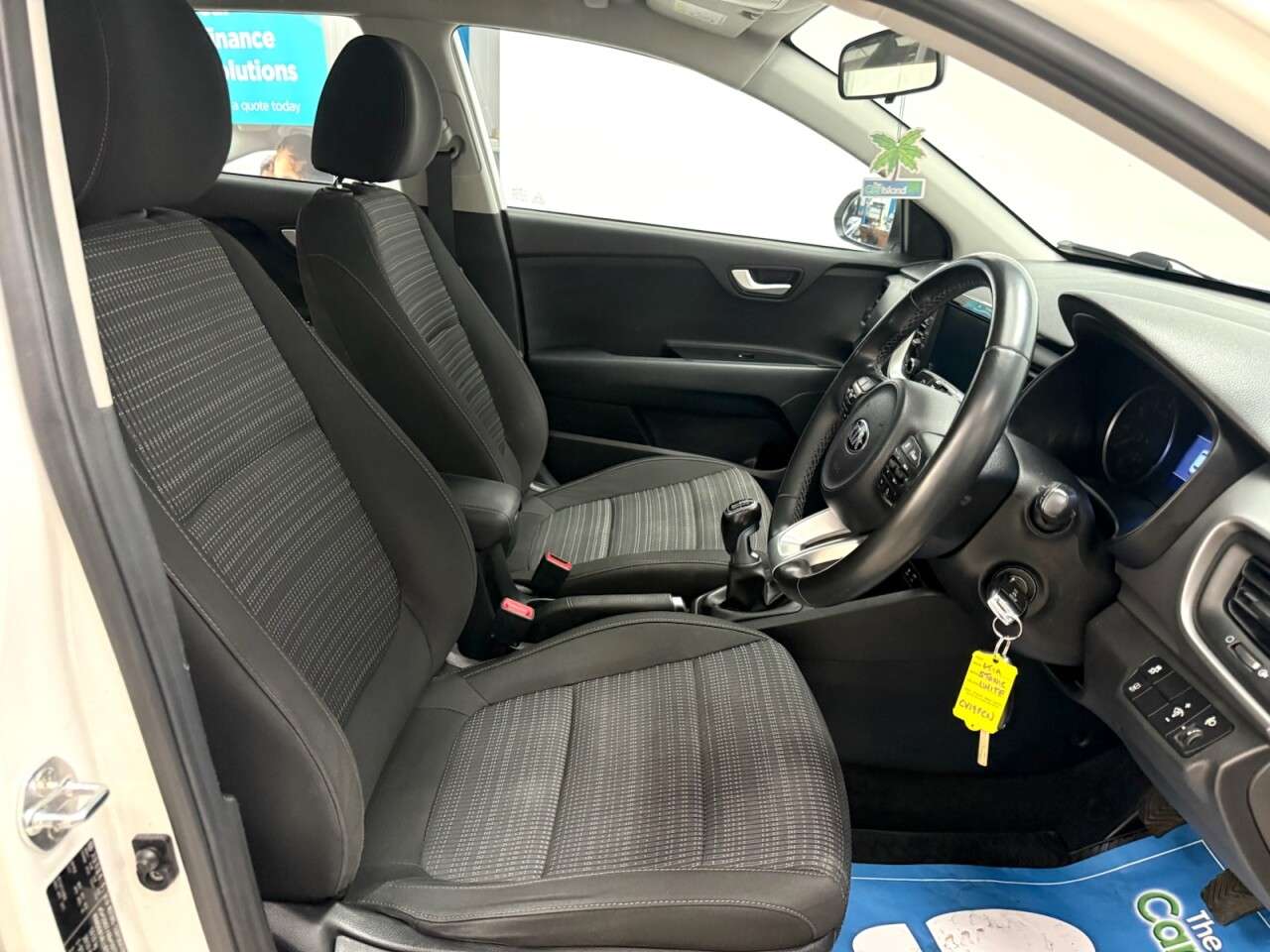 2019 KIA STONIC 2019 KIA STONIC