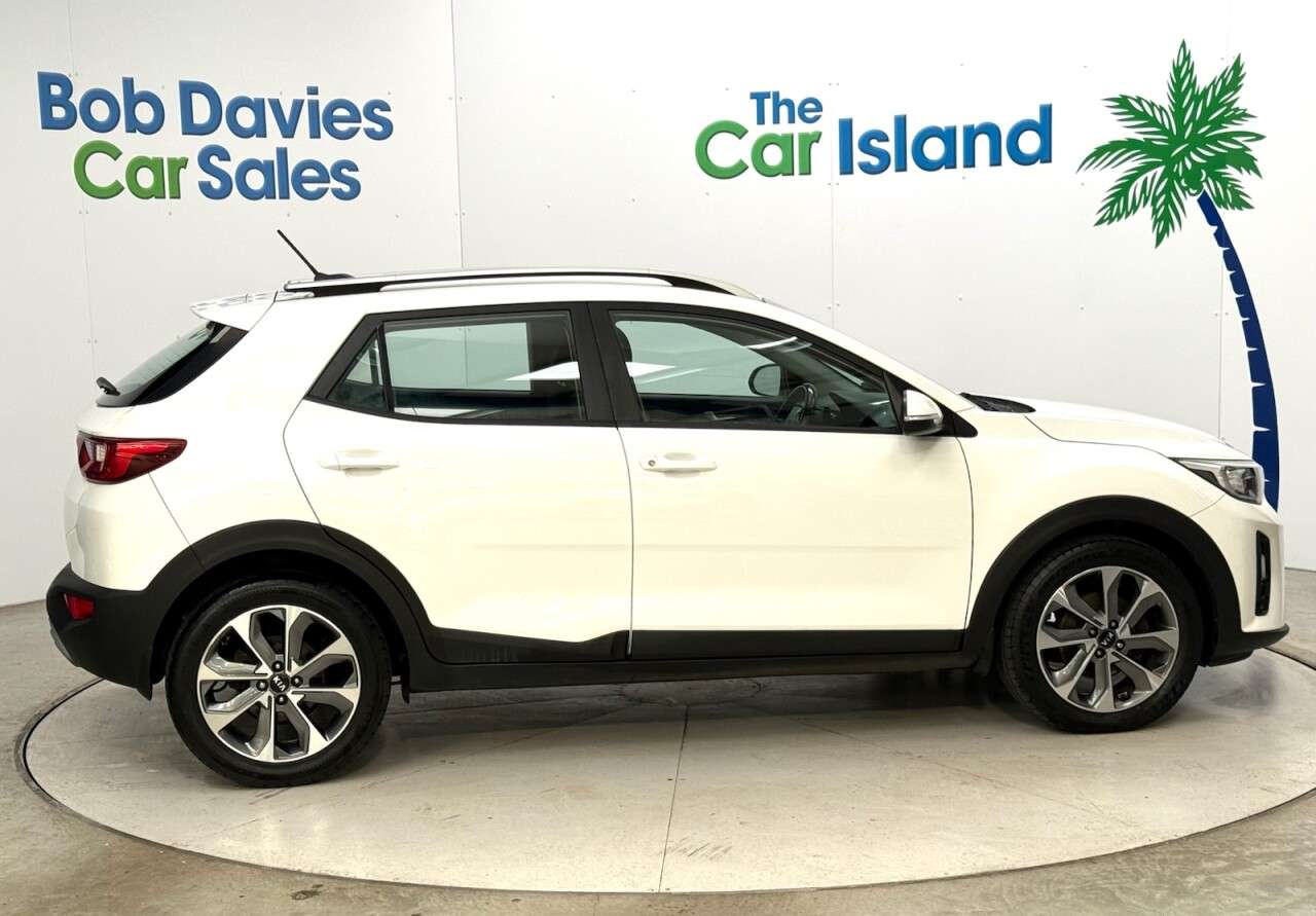 2019 KIA STONIC 2019 KIA STONIC