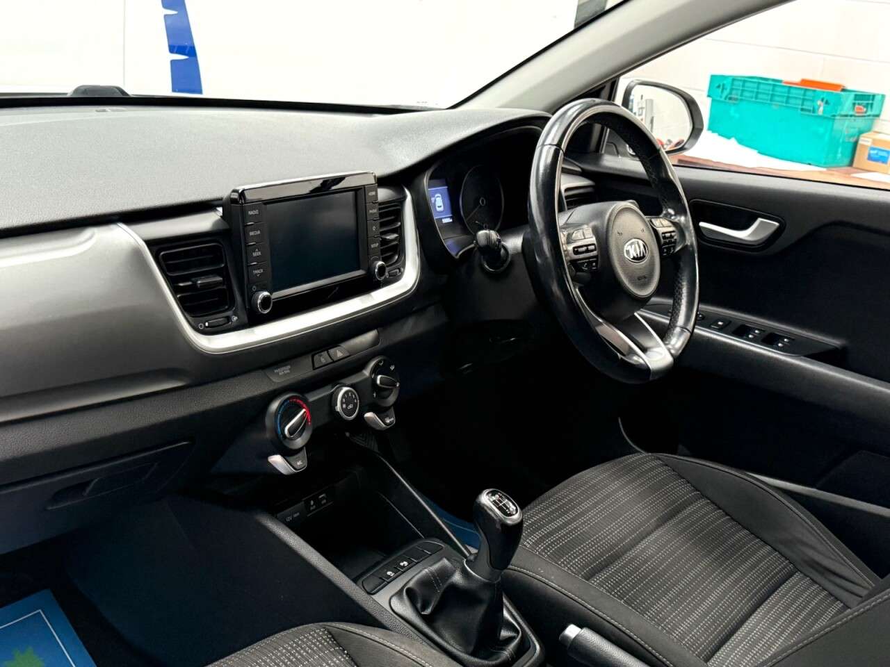 2019 KIA STONIC 2019 KIA STONIC