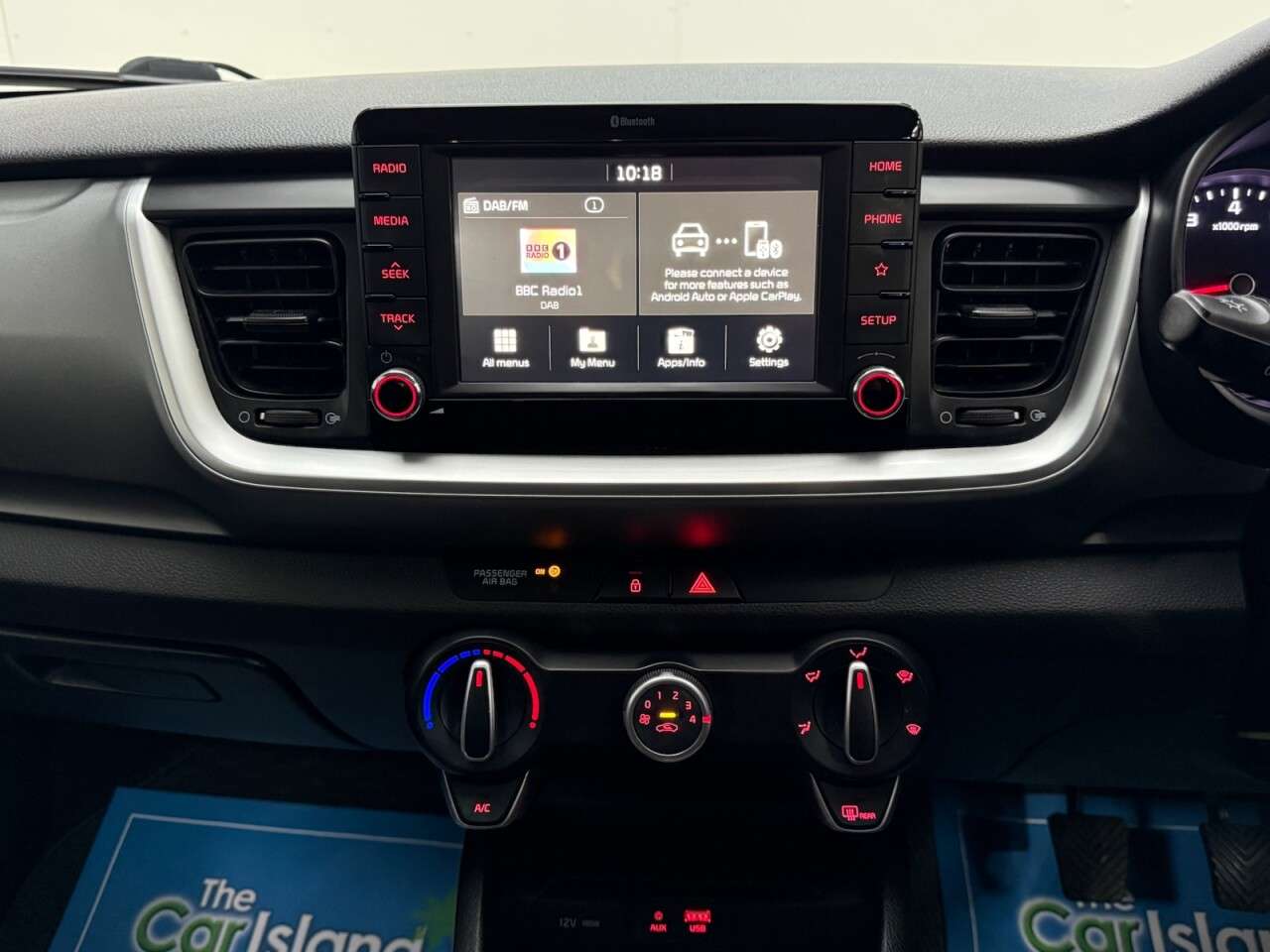 2019 KIA STONIC 2019 KIA STONIC