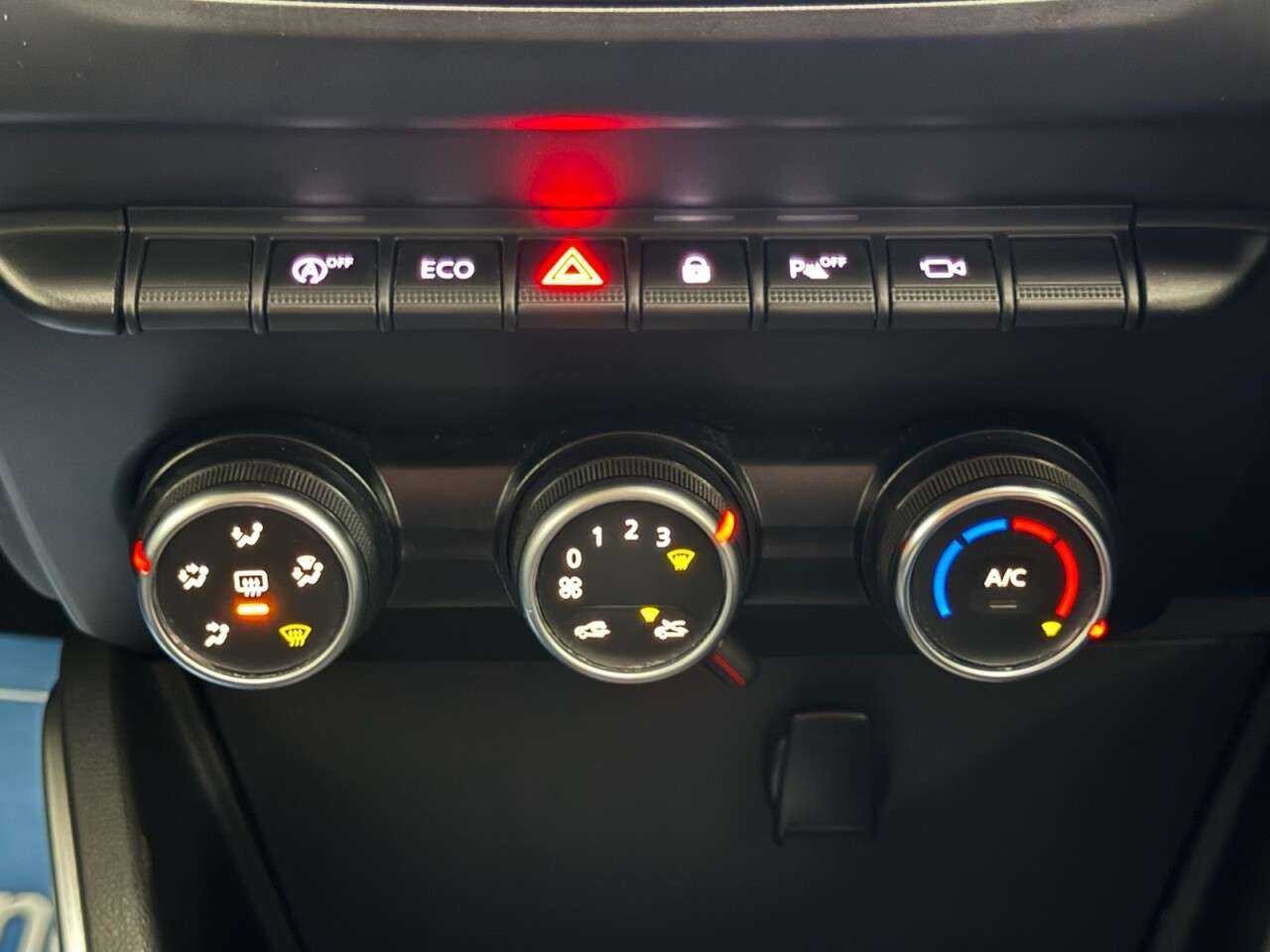 2020 DACIA DUSTER 2020 DACIA DUSTER