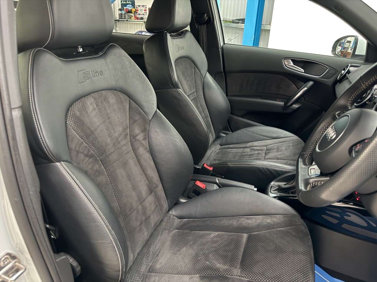 2017 AUDI A1 2017 AUDI A1