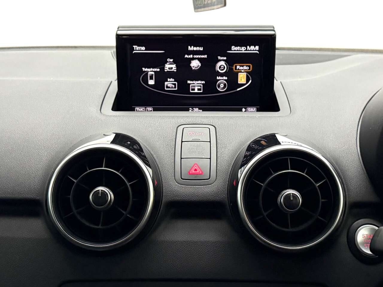 2017 AUDI A1 2017 AUDI A1