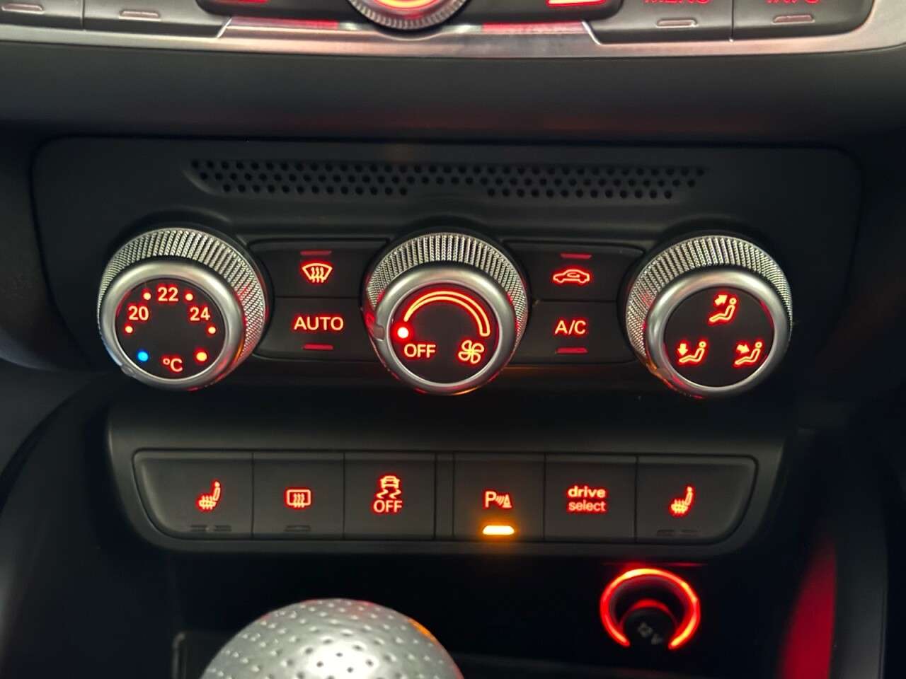 2017 AUDI A1 2017 AUDI A1