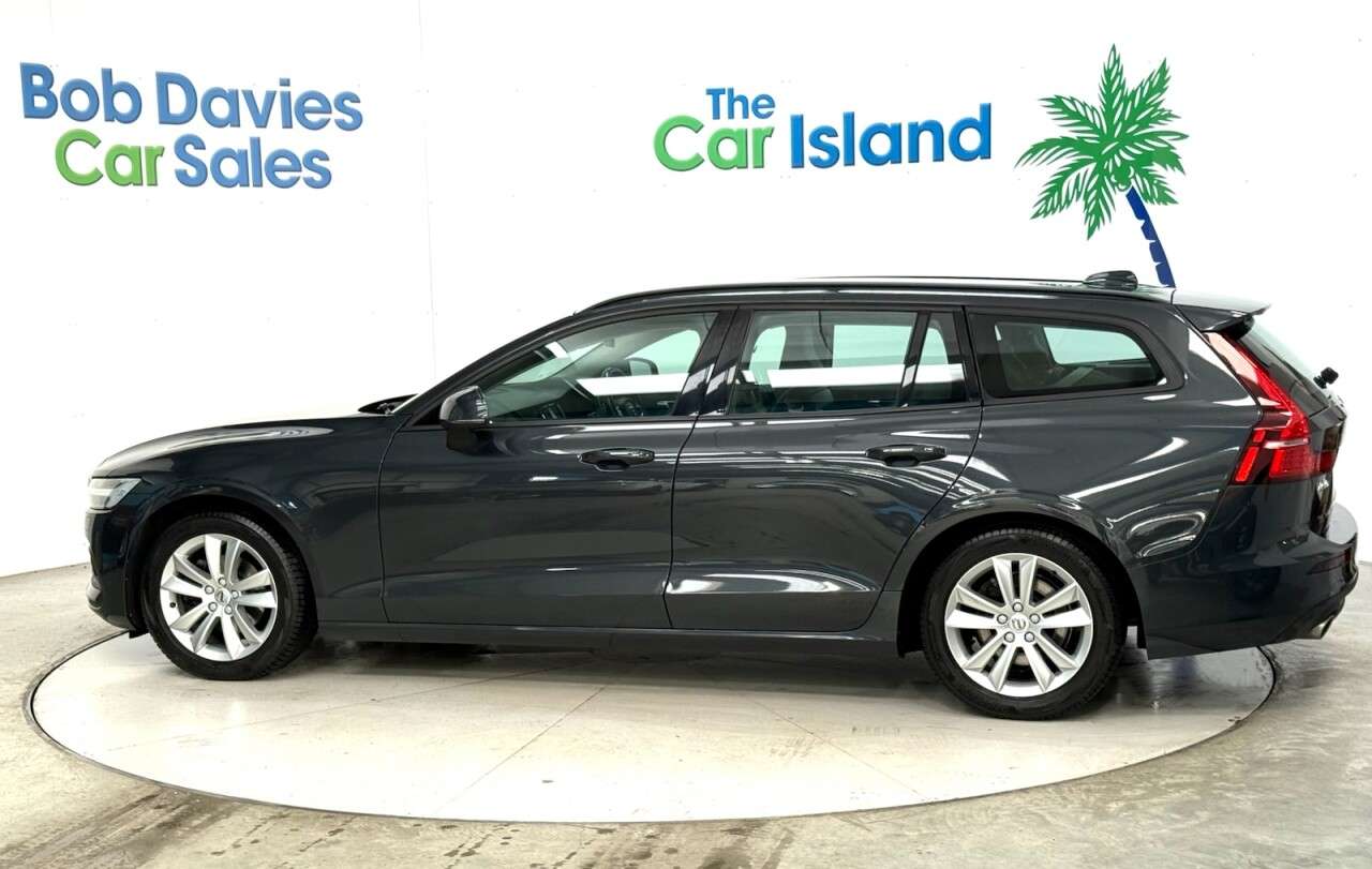 2019 VOLVO V60 2019 VOLVO V60