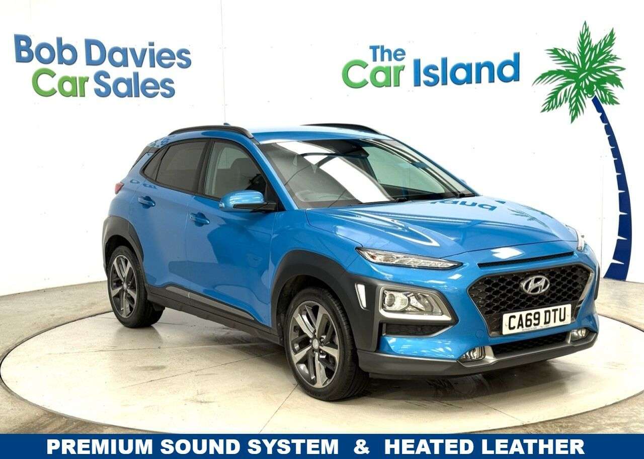 A 2019 HYUNDAI KONA 1.0 T-GDi Premium SE SUV 5dr Petrol Manual Euro 6 (s/s) (120 ps) NAV, Heate A 2019 HYUNDAI KONA 1.0 T-GDi Premium SE SUV 5dr Petrol Manual Euro 6 (s/s) (120 ps) NAV, Heate