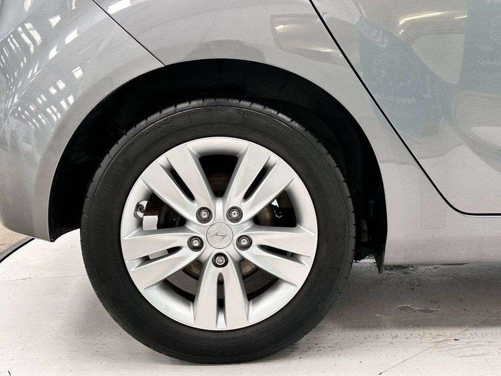 2014 HYUNDAI IX20 2014 HYUNDAI IX20