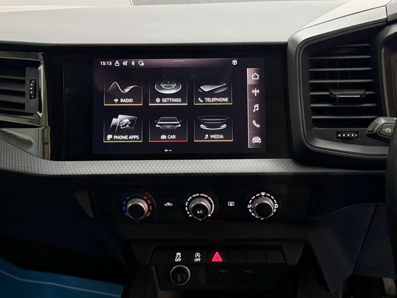 2021 AUDI A1 2021 AUDI A1