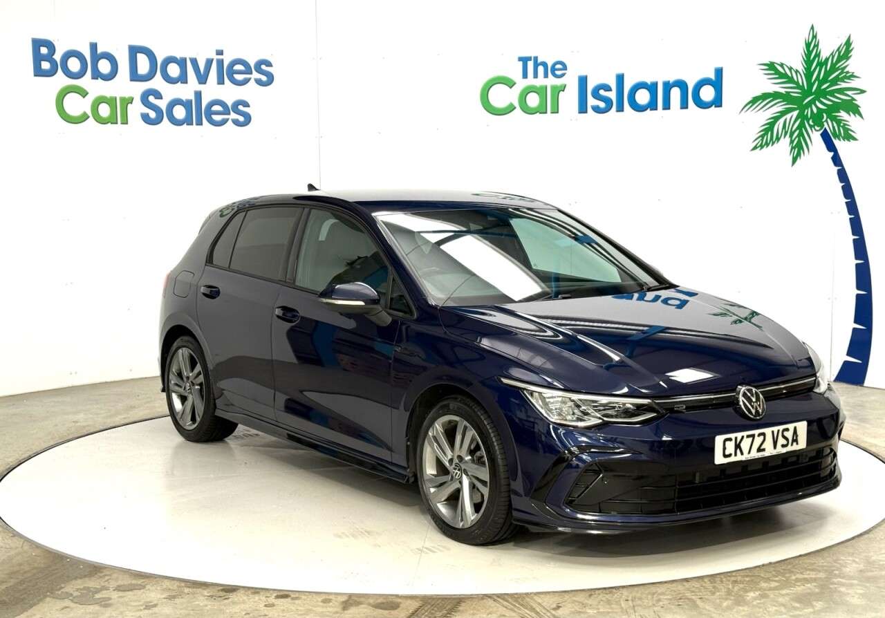 A 2022 VOLKSWAGEN GOLF 2.0 TDI R-Line Hatchback 5dr Diesel DSG Euro 6 (s/s) (150 ps) Cruise Park A A 2022 VOLKSWAGEN GOLF 2.0 TDI R-Line Hatchback 5dr Diesel DSG Euro 6 (s/s) (150 ps) Cruise Park A