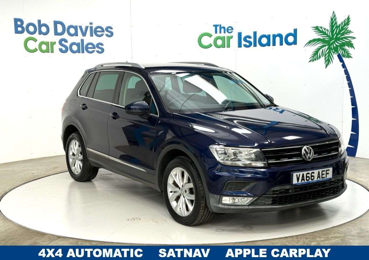 A 2016 VOLKSWAGEN TIGUAN 2.0 TDI BlueMotion Tech SE Navigation SUV 5dr Diesel DSG 4Motion Euro 6 (s/ A 2016 VOLKSWAGEN TIGUAN 2.0 TDI BlueMotion Tech SE Navigation SUV 5dr Diesel DSG 4Motion Euro 6 (s/