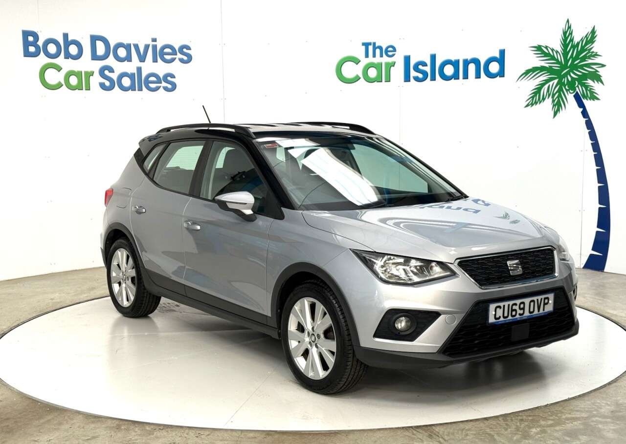 A 2019 SEAT ARONA 1.0 TSI GPF SE Technology SUV 5dr Petrol Manual Euro 6 (s/s) (95 ps) Blueto A 2019 SEAT ARONA 1.0 TSI GPF SE Technology SUV 5dr Petrol Manual Euro 6 (s/s) (95 ps) Blueto