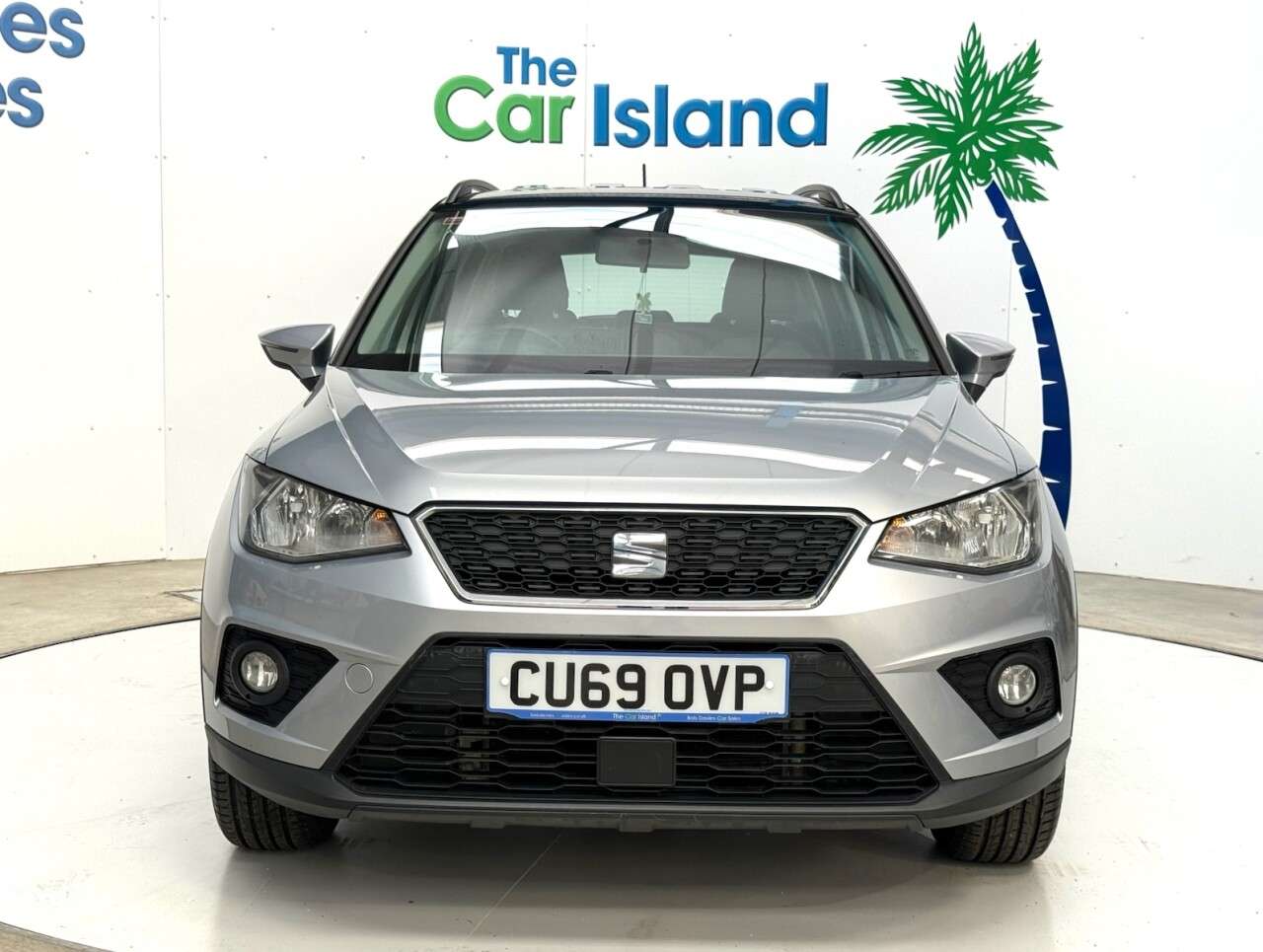 A 2019 SEAT ARONA 1.0 TSI GPF SE Technology SUV 5dr Petrol Manual Euro 6 (s/s) (95 ps) Blueto A 2019 SEAT ARONA 1.0 TSI GPF SE Technology SUV 5dr Petrol Manual Euro 6 (s/s) (95 ps) Blueto