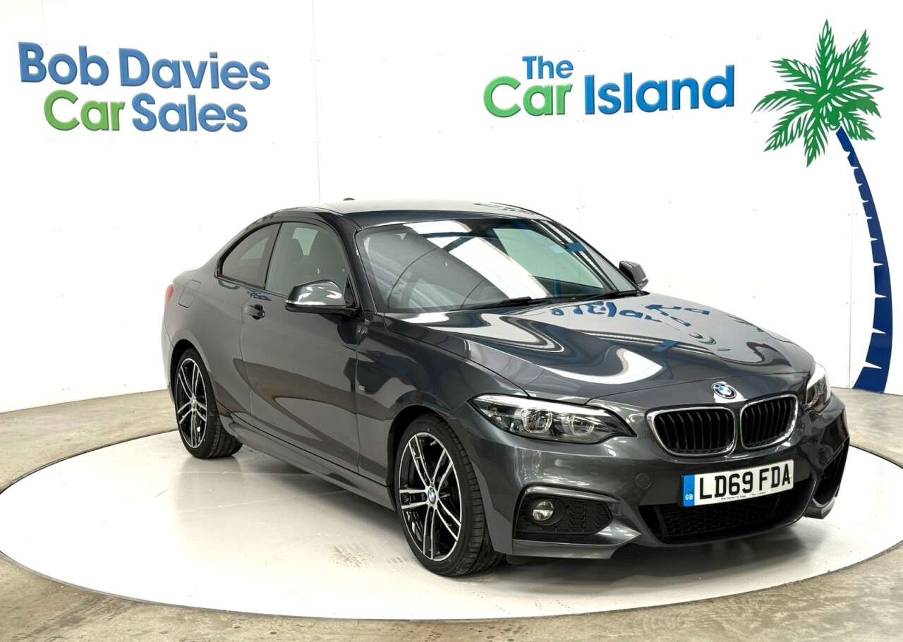 A 2019 BMW 2 SERIES 2.0 218d M Sport Coupe 2dr Diesel Auto Euro 6 (s/s) (150 ps) AUTO, 18" Allo A 2019 BMW 2 SERIES 2.0 218d M Sport Coupe 2dr Diesel Auto Euro 6 (s/s) (150 ps) AUTO, 18" Allo