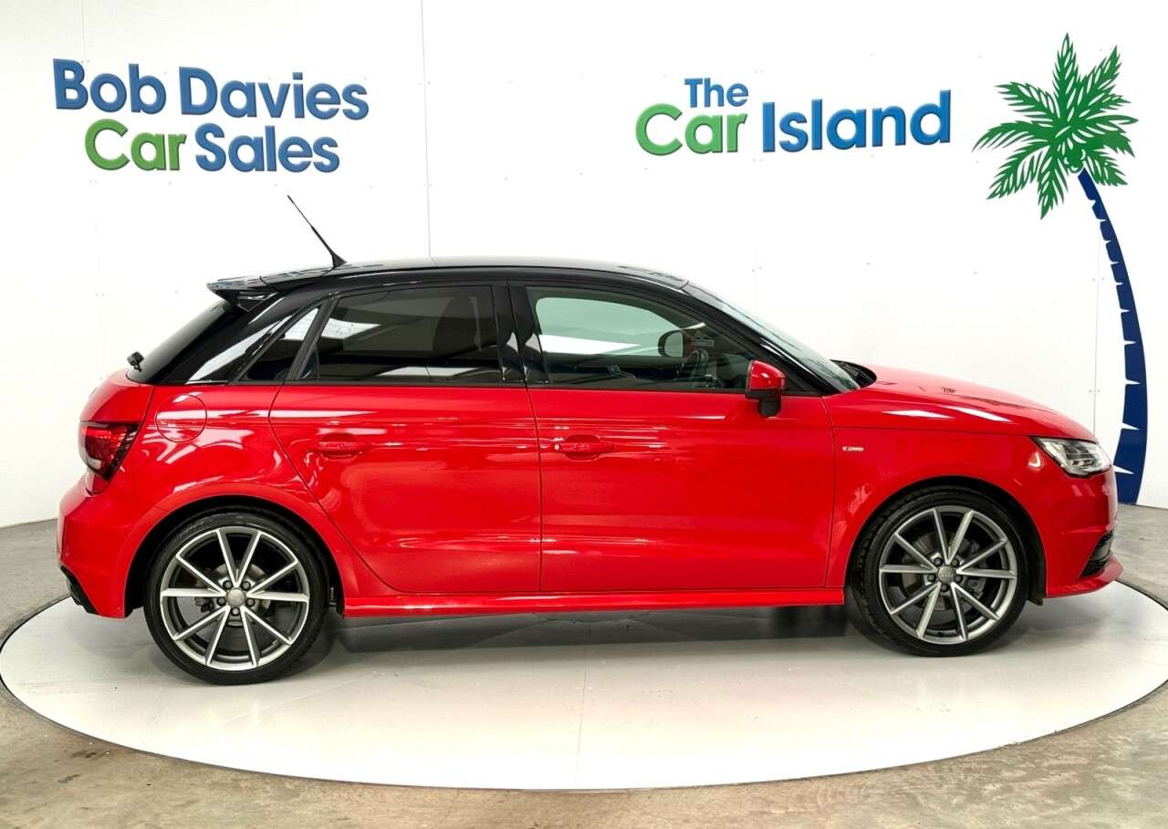 2017 AUDI A1 2017 AUDI A1