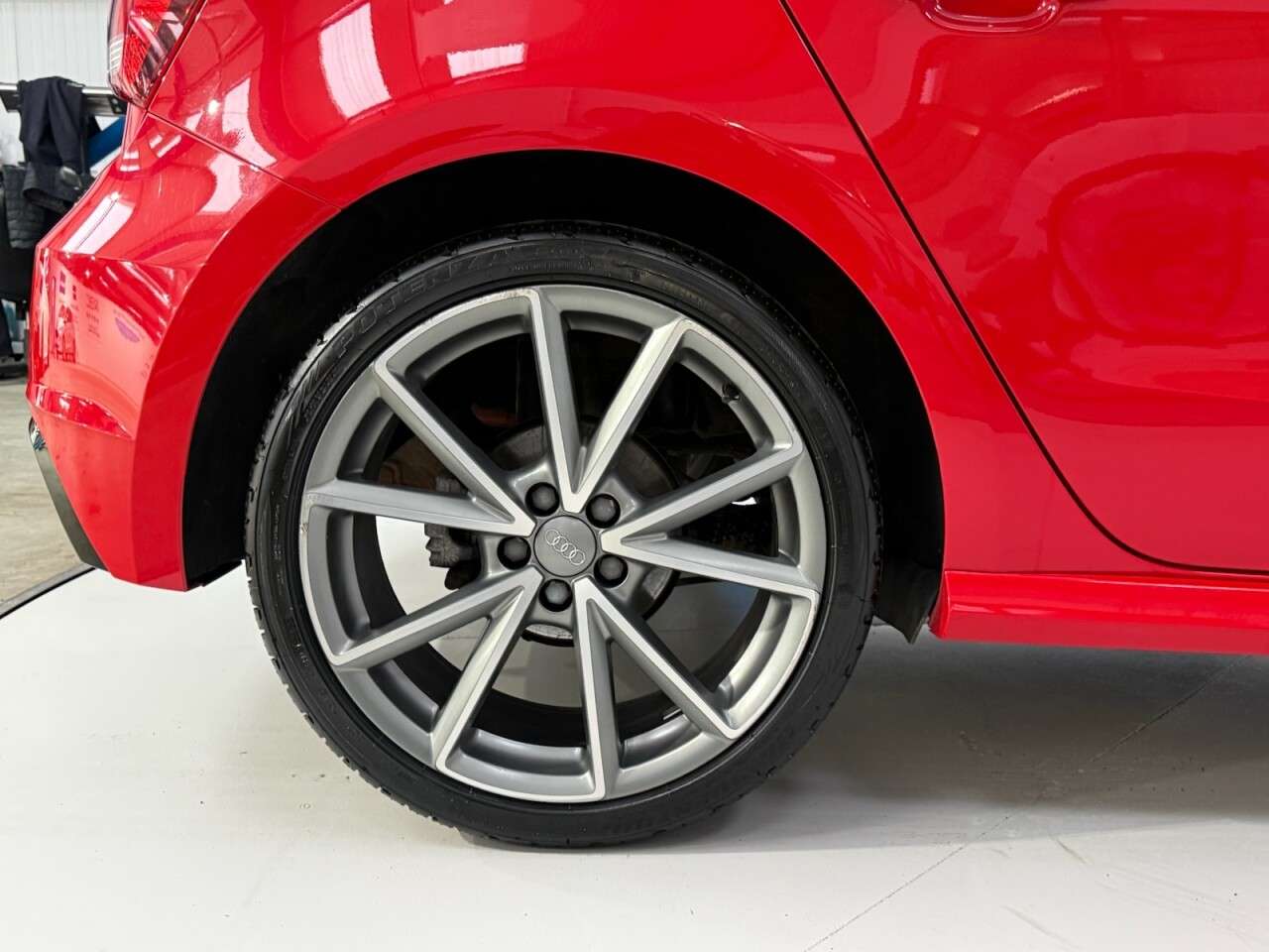 2017 AUDI A1 2017 AUDI A1