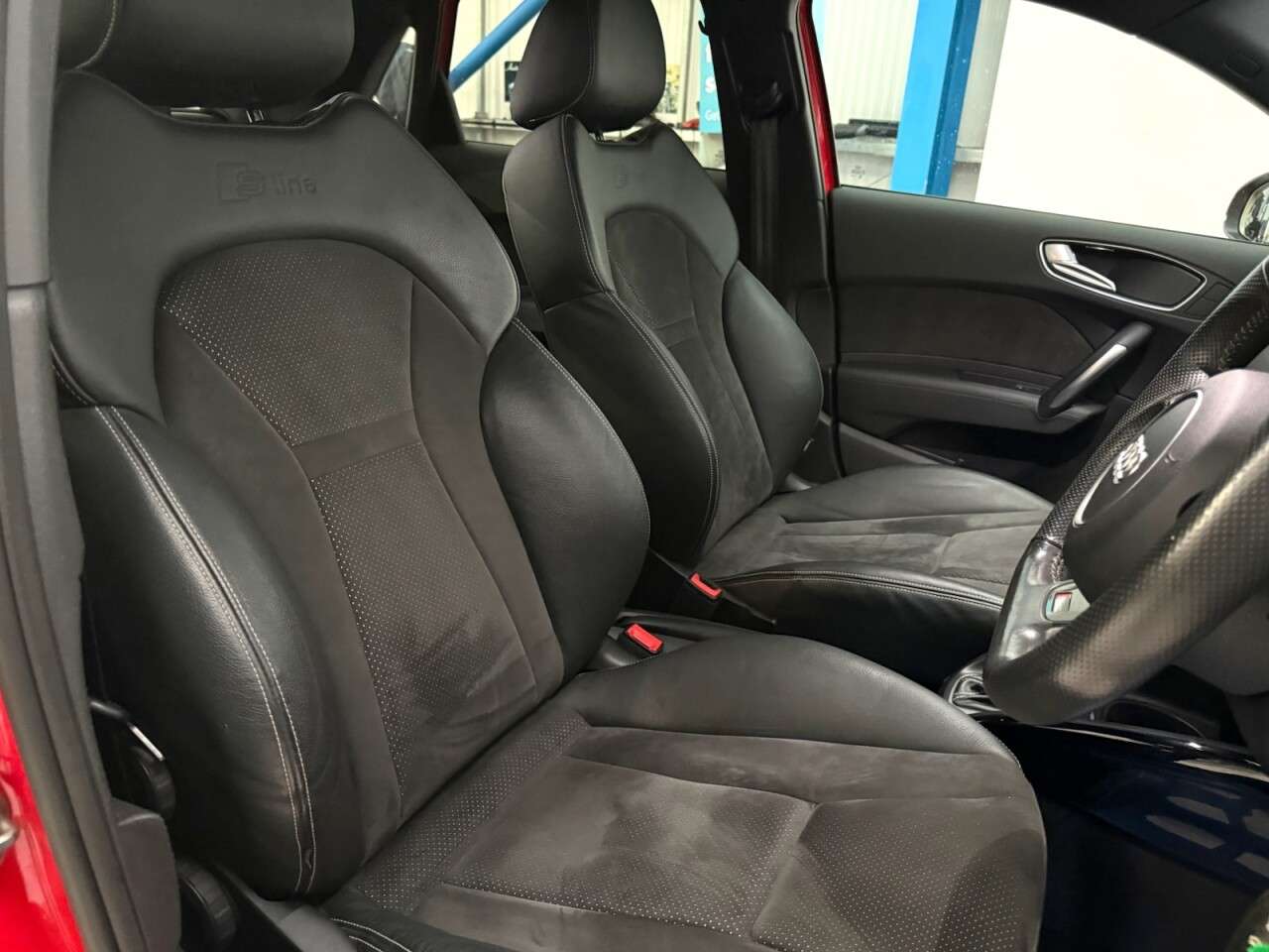 2017 AUDI A1 2017 AUDI A1