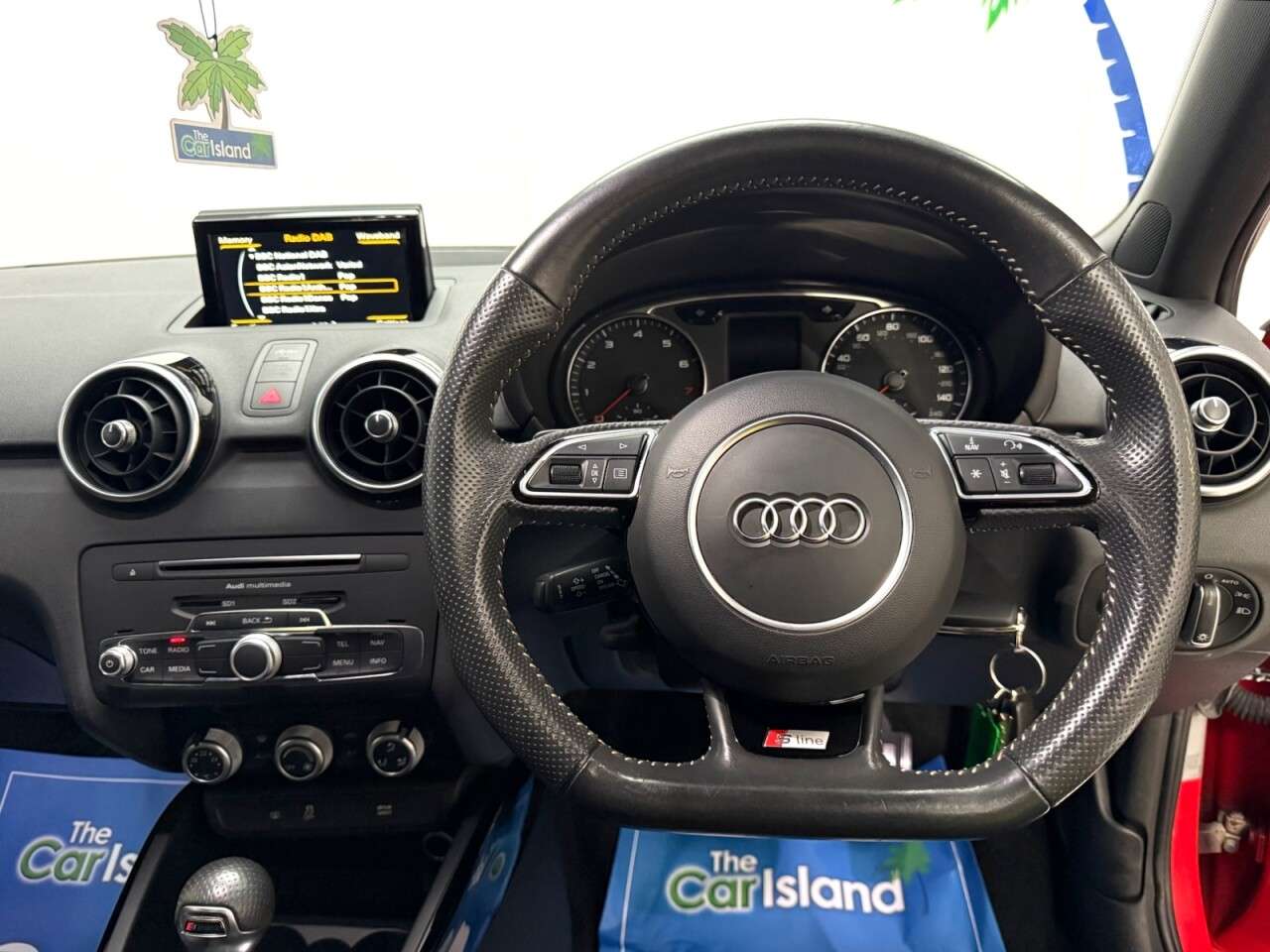 2017 AUDI A1 2017 AUDI A1