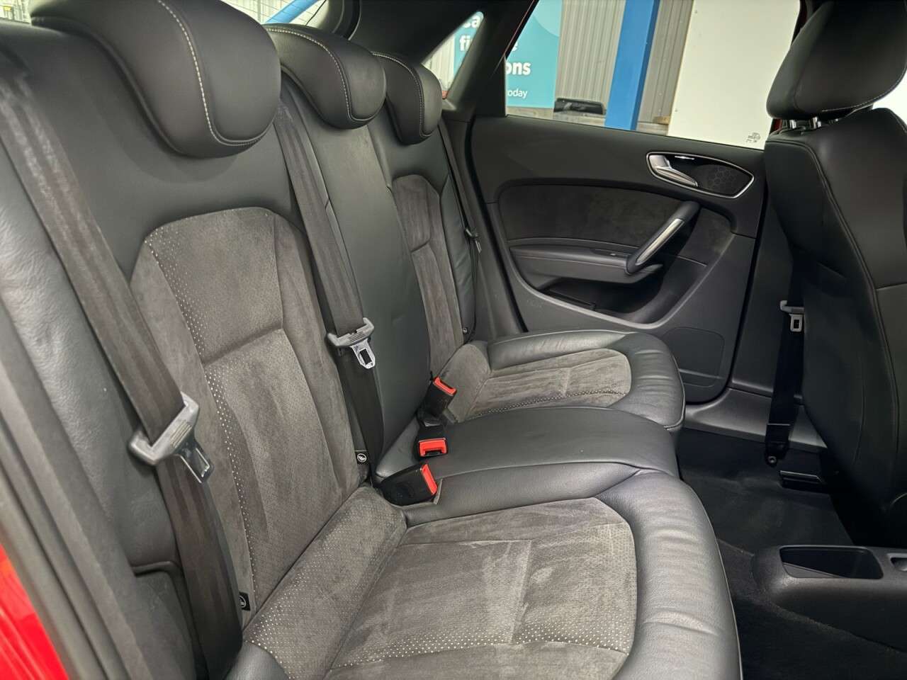 2017 AUDI A1 2017 AUDI A1