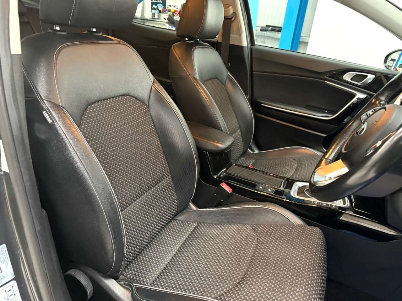 2020 KIA XCEED 2020 KIA XCEED