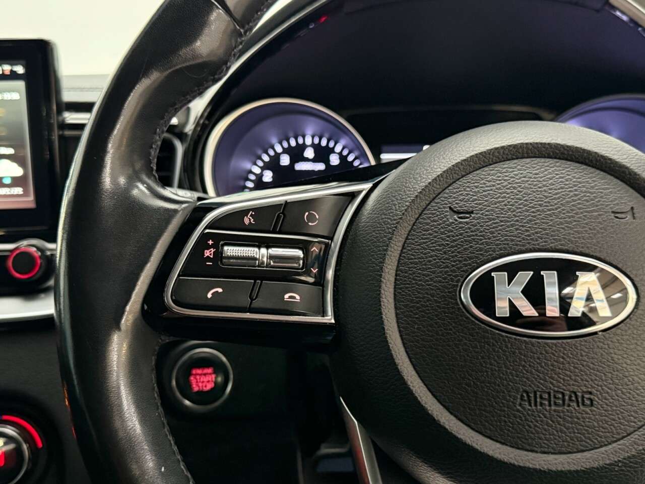 2020 KIA XCEED 2020 KIA XCEED