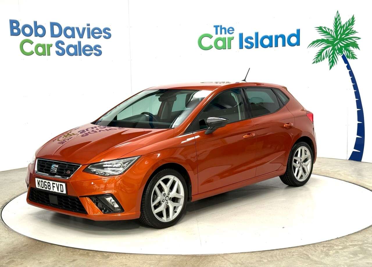 A 2018 SEAT IBIZA 1.0 TSI FR Hatchback 5dr Petrol Manual Euro 6 (s/s) GPF (95 ps) CarPlay, Re A 2018 SEAT IBIZA 1.0 TSI FR Hatchback 5dr Petrol Manual Euro 6 (s/s) GPF (95 ps) CarPlay, Re