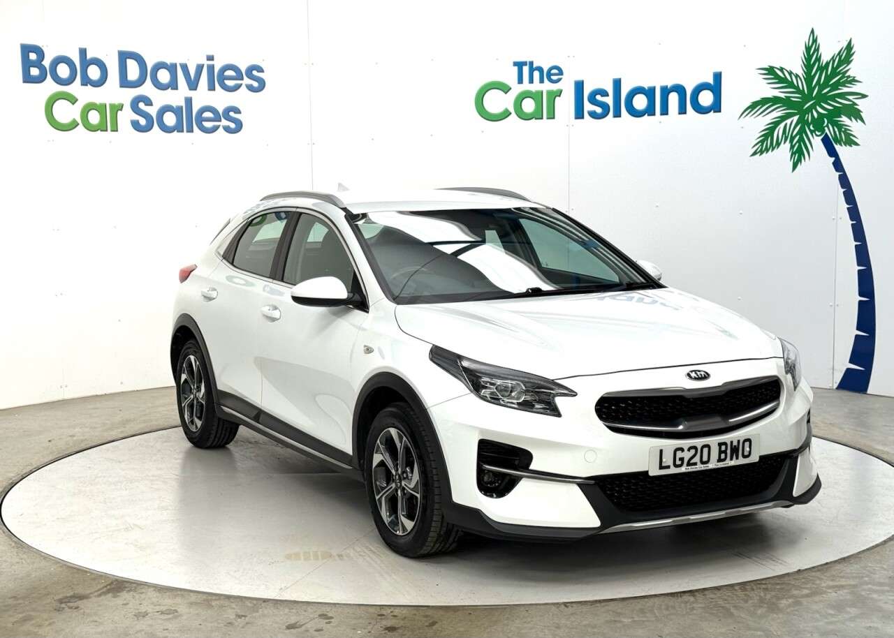 A 2020 KIA XCEED 1.0 T-GDi 2 SUV 5dr Petrol Manual Euro 6 (s/s) (118 bhp) Apple Carplay, 8" A 2020 KIA XCEED 1.0 T-GDi 2 SUV 5dr Petrol Manual Euro 6 (s/s) (118 bhp) Apple Carplay, 8"