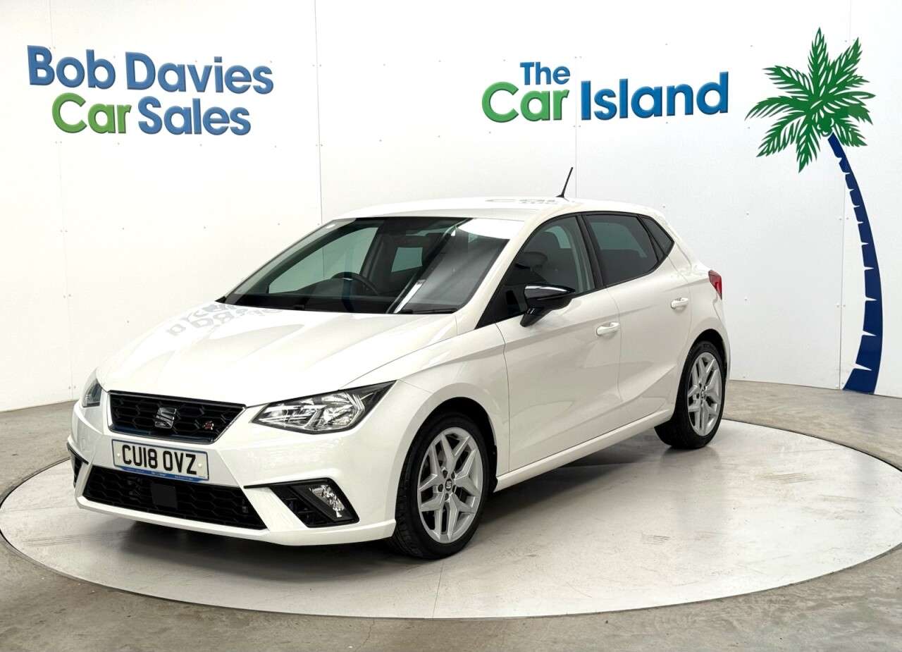 A 2018 SEAT IBIZA 1.0 TSI FR Hatchback 5dr Petrol Manual Euro 6 (s/s) (115 ps) CARPLAY & Park A 2018 SEAT IBIZA 1.0 TSI FR Hatchback 5dr Petrol Manual Euro 6 (s/s) (115 ps) CARPLAY & Park