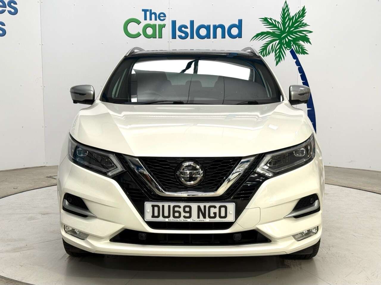 A 2019 NISSAN QASHQAI 1.3 DIG-T Tekna+ SUV 5dr Petrol DCT Auto Euro 6 (s/s) (160 ps) AUTO with He A 2019 NISSAN QASHQAI 1.3 DIG-T Tekna+ SUV 5dr Petrol DCT Auto Euro 6 (s/s) (160 ps) AUTO with He