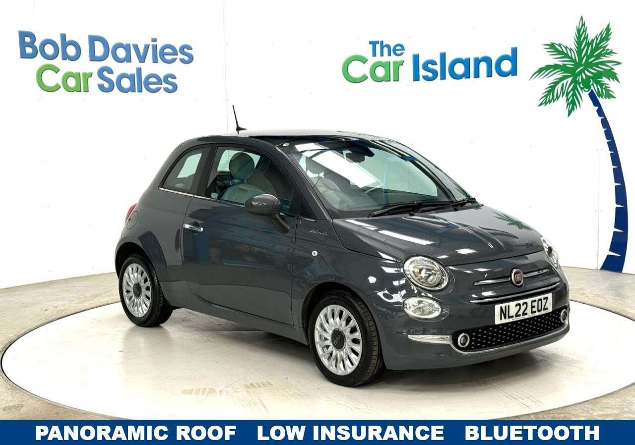 A 2022 FIAT 500 1.0 MHEV Dolcevita Hatchback 3dr Petrol Manual Euro 6 (s/s) (70 bhp) Parkin A 2022 FIAT 500 1.0 MHEV Dolcevita Hatchback 3dr Petrol Manual Euro 6 (s/s) (70 bhp) Parkin