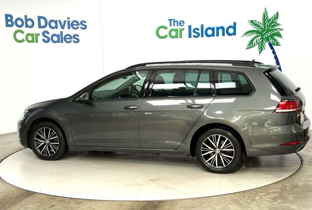 2018 VOLKSWAGEN GOLF 2018 VOLKSWAGEN GOLF