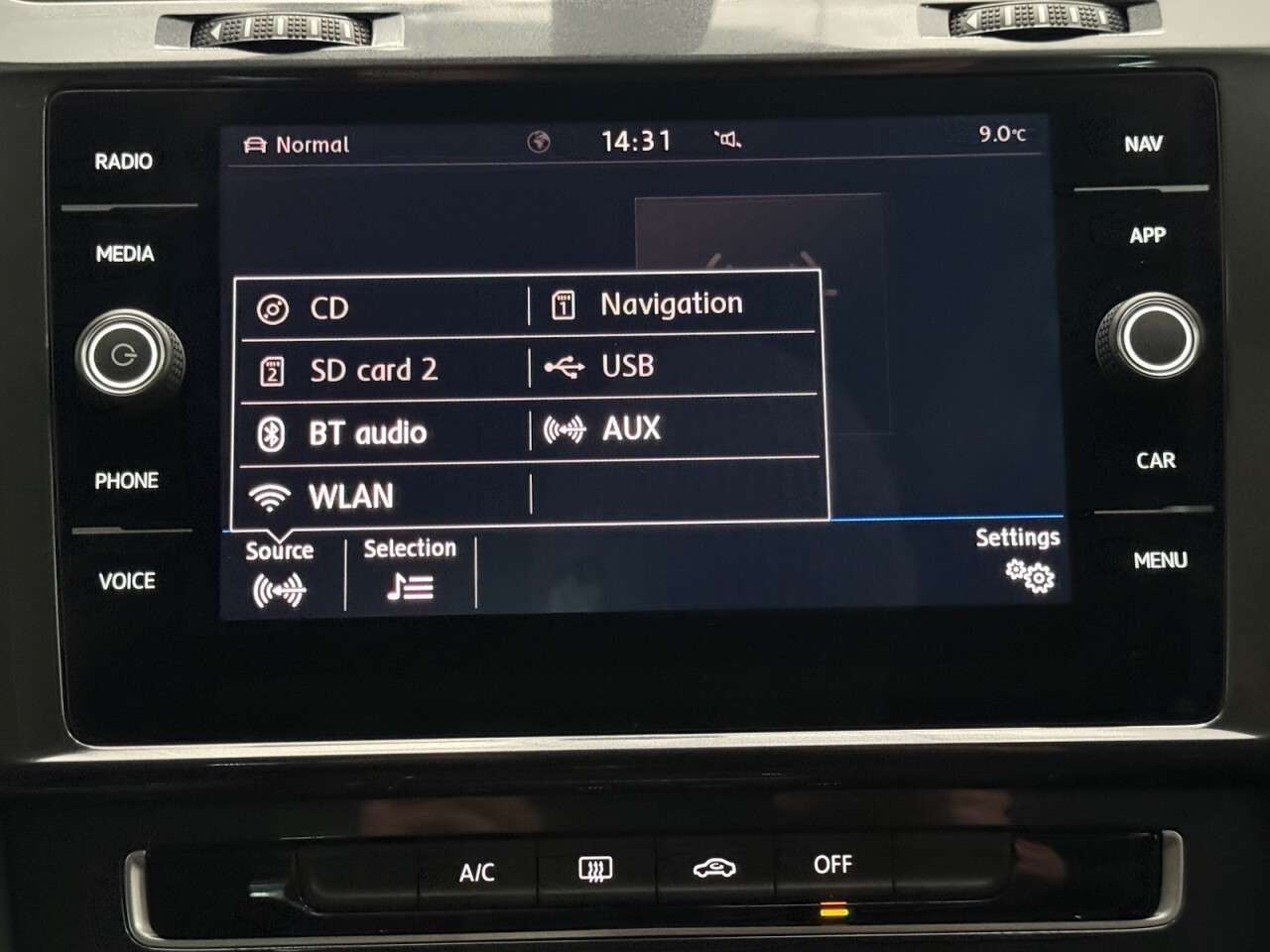 2018 VOLKSWAGEN GOLF 2018 VOLKSWAGEN GOLF