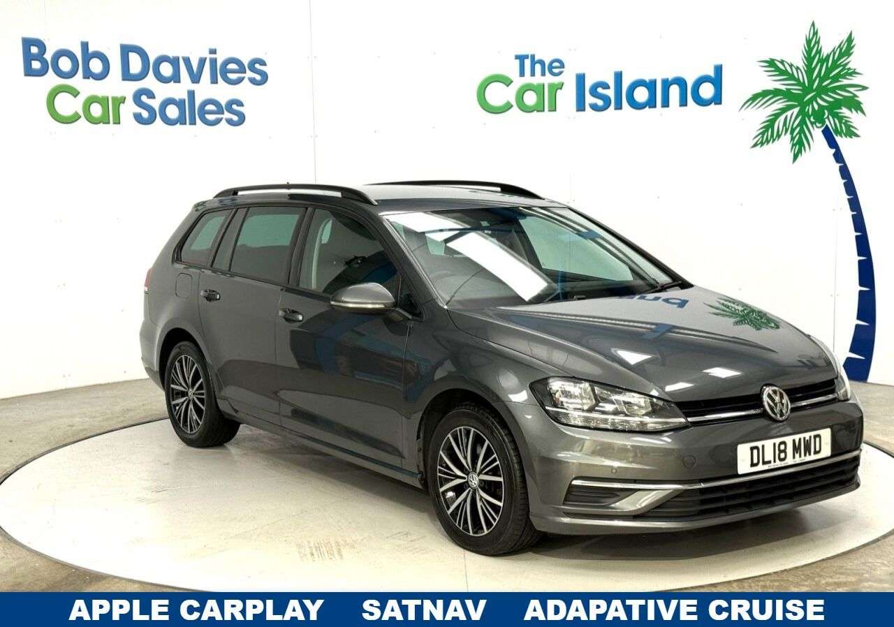 A 2018 VOLKSWAGEN GOLF 1.6 TDI SE Nav Estate 5dr Diesel Manual Euro 6 (s/s) (115 ps) VW Service Hi A 2018 VOLKSWAGEN GOLF 1.6 TDI SE Nav Estate 5dr Diesel Manual Euro 6 (s/s) (115 ps) VW Service Hi