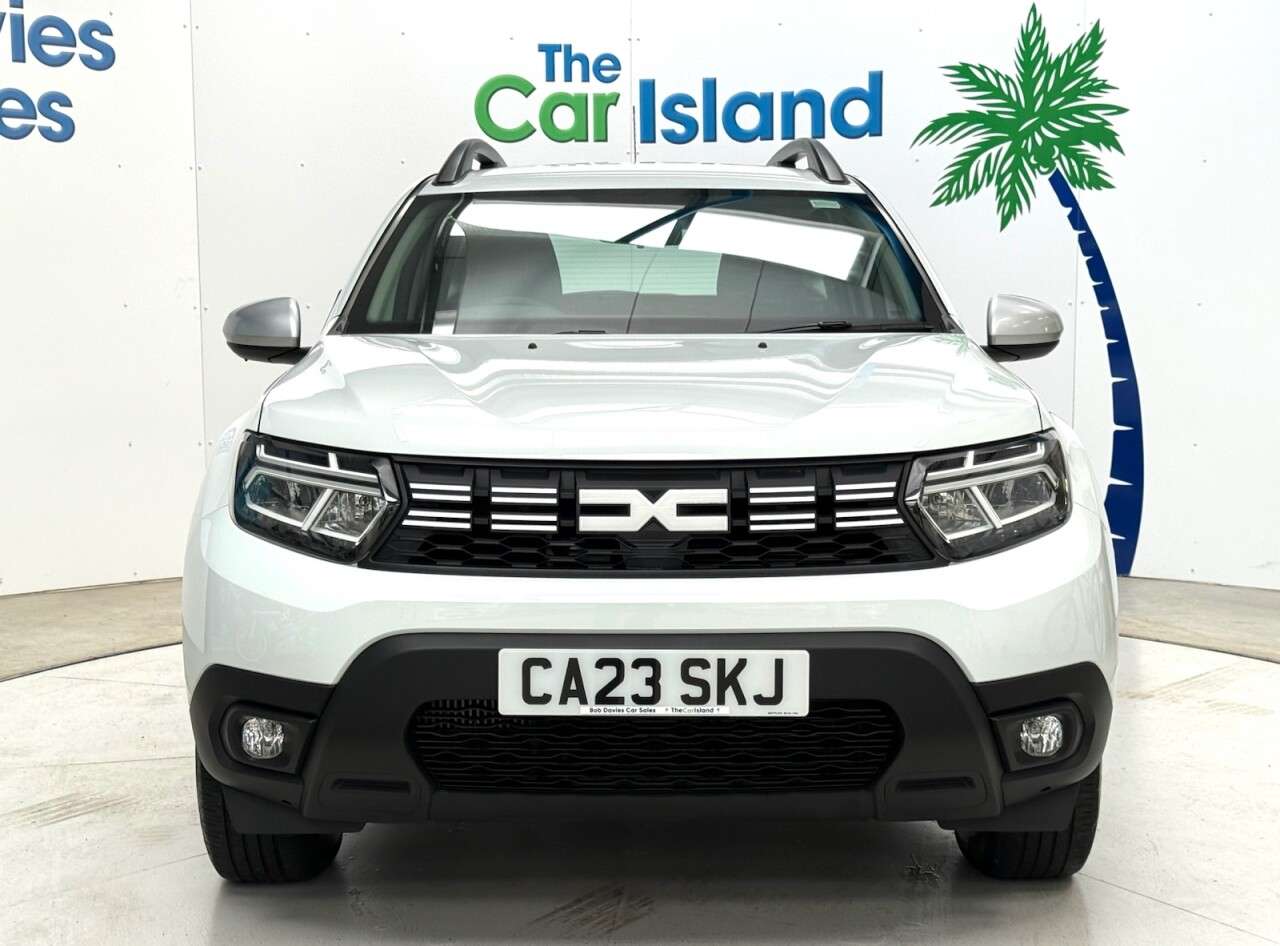 A 2023 DACIA DUSTER 1.3 TCe Expression SUV 5dr Petrol Manual Euro 6 (s/s) (130 ps) Touchscreen A 2023 DACIA DUSTER 1.3 TCe Expression SUV 5dr Petrol Manual Euro 6 (s/s) (130 ps) Touchscreen