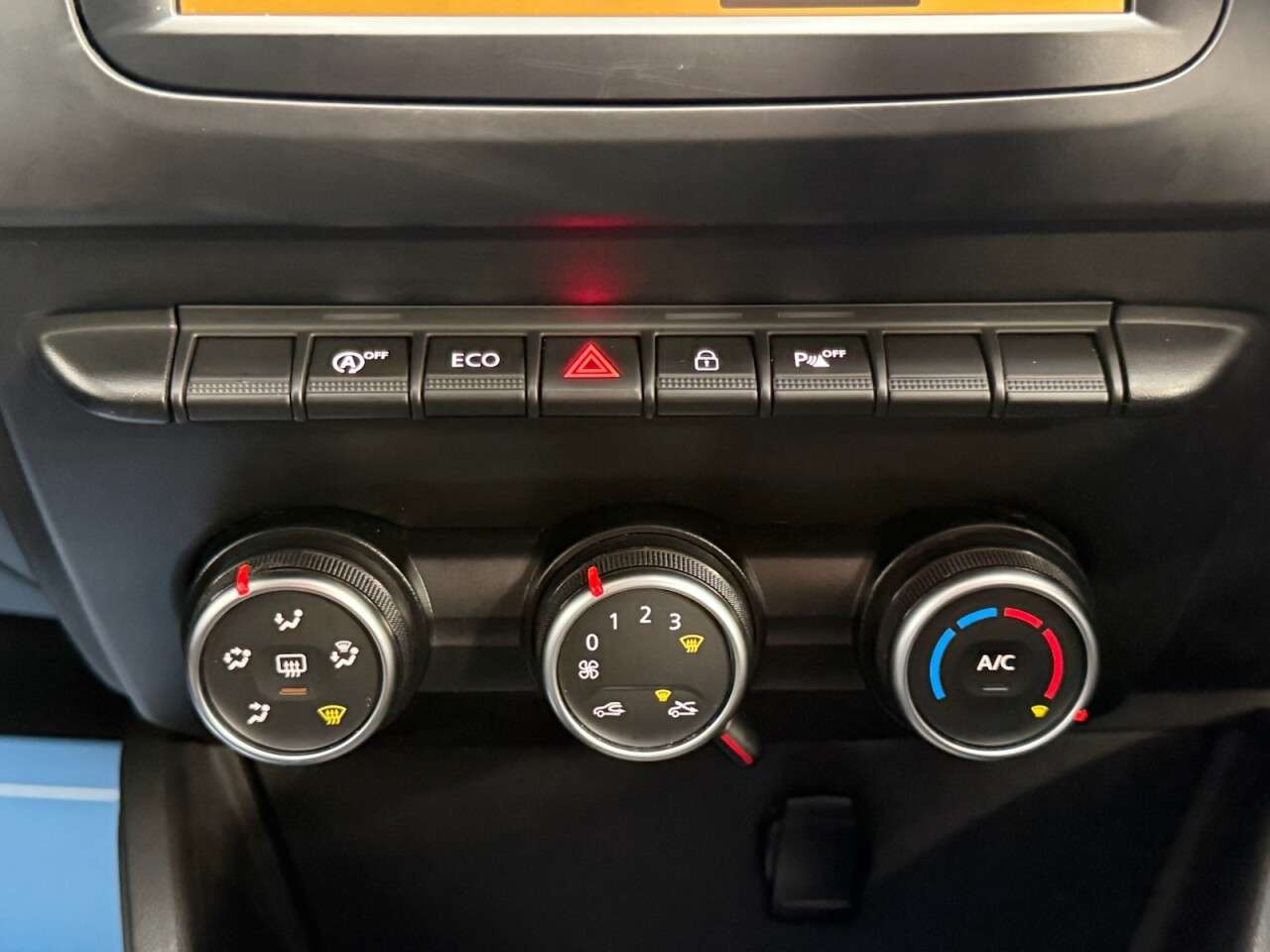 2018 DACIA DUSTER 2018 DACIA DUSTER