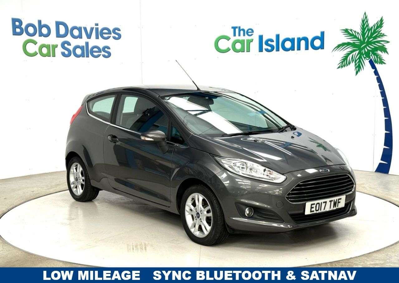 A 2017 FORD FIESTA 1.25 Zetec Hatchback 3dr Petrol Manual Euro 6 (82 ps) Very Low Mileage & Lo A 2017 FORD FIESTA 1.25 Zetec Hatchback 3dr Petrol Manual Euro 6 (82 ps) Very Low Mileage & Lo