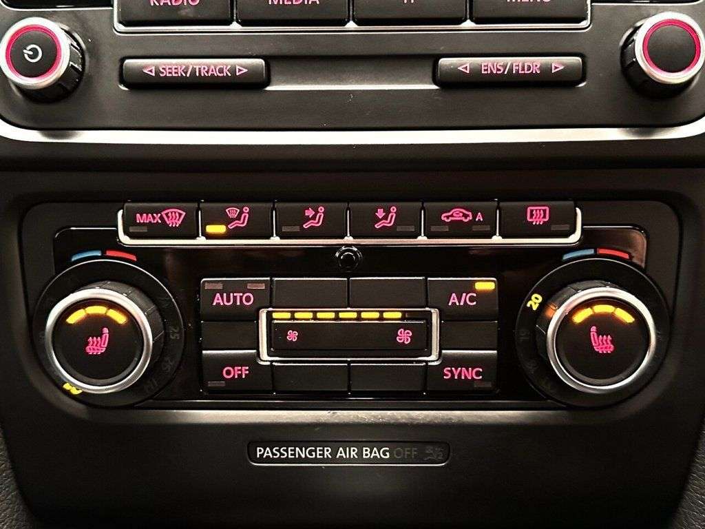 2012 VOLKSWAGEN GOLF 2012 VOLKSWAGEN GOLF